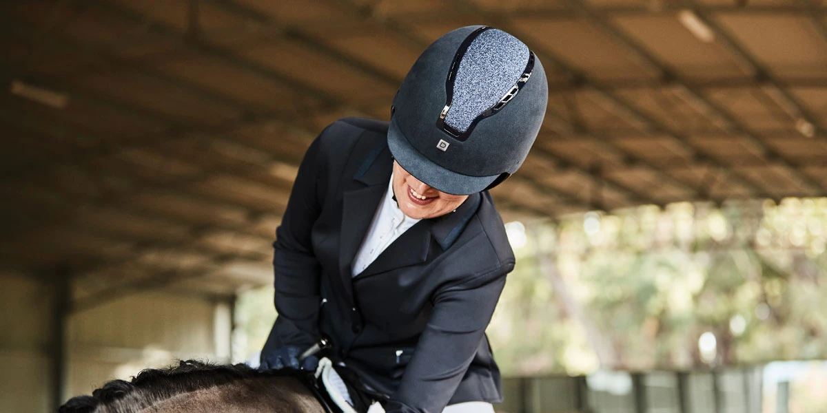 5 Best Equestrian Helmets for Safety in 2025